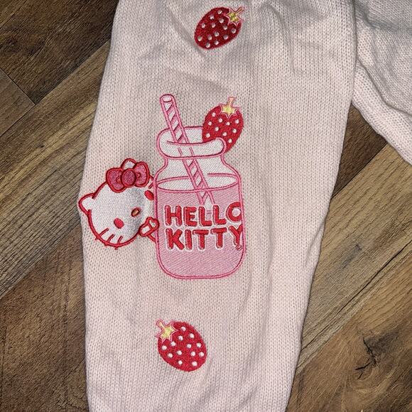 Hello Kitty Sanrio Strawberry Milk Cardigan Sweater Pink XLarge Hot Topic - Picture 4 of 5